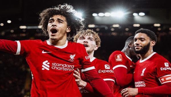 Hasil Bola Tadi Malam: Liverpool Cemerlang, Chelsea dan Man United Susah Payah Menang Hasil Bola Tadi Malam: Liverpool Cemerlang, Chelsea dan Man United Susah Payah Menang