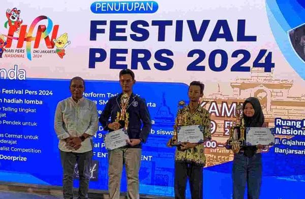 Hebat, Siswa SMP Muhammadiyah PK Surakarta Kalahkan 30 Pesaing di Lomba Story Telling Hari Pers