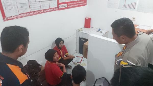 Ini Kronologi Aksi Perampokan Alfamart Manonjaya Tasikmalaya Ini Kronologi Aksi Perampokan Alfamart Manonjaya Tasikmalaya