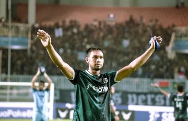 Eks Pemain Persib Bandung Gabung di Jajaran Tim Pelatih Sepakbola Porprov Kabupaten Bogor Eks Pemain Persib Bandung Gabung di Jajaran Tim Pelatih Sepakbola Porprov Kabupaten Bogor