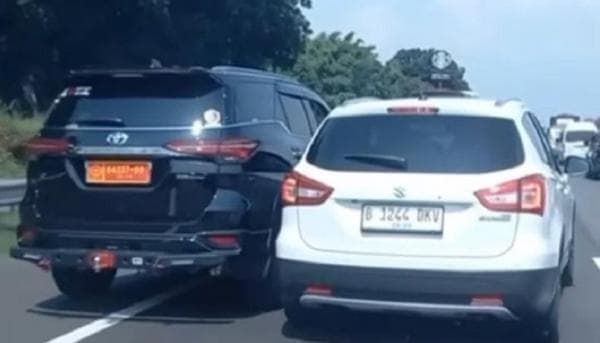 Sok Jagoan Cekcok di Jalan Bawa-bawa Nama Jenderal Ternyata Pakai Pelat Dinas TNI Milik Purnawirawan
