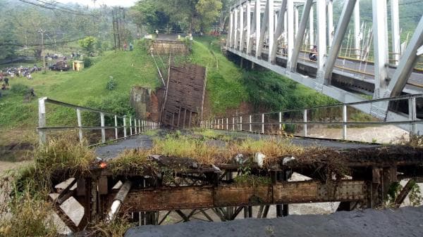Tragedi Kelam di Jembatan Sungai Kaliprogo Temanggung, Begini Sejarahnya Tragedi Kelam di Jembatan Sungai Kaliprogo Temanggung, Begini Sejarahnya