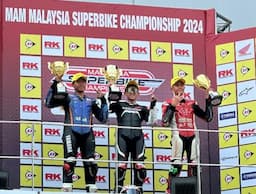 Pembalap Asal Lembang Rakha Bima Juara Balap Motor Internasional MSBK 250 di Sepang