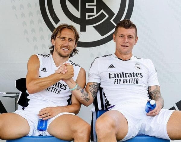 Luka Modric Mengaku Sedih atas Keputusan Toni Kroos untuk Pensiun Luka Modric Mengaku Sedih atas Keputusan Toni Kroos untuk Pensiun
