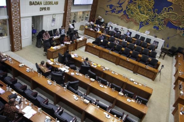 Rapat Panja Baleg Soal Perubahan UU Kementerian Negara