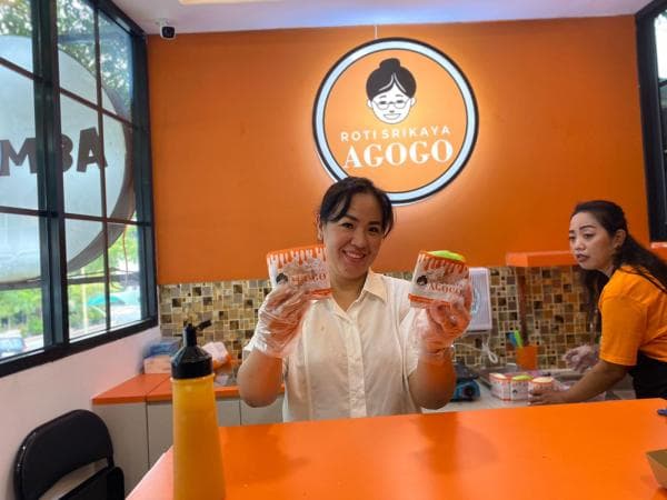 Roti Kukus dan Panggang dengan Selai Srikaya Jadi Strategi Agogo Taklukkan Pasar Surabaya