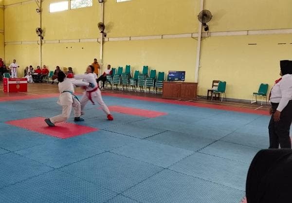 19 Peserta Ikuti Seleksi O2SN Karate Tingkat SMP Yang Digelar Disdik dan Forki Grobogan
