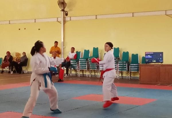 Karateka Putra dan Putri SMPN 1 Purwodadi Juarai O2SN Cabor Karate Siap Maju di Porprov Jateng