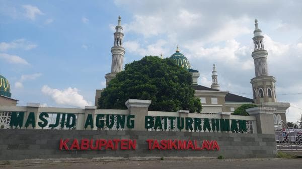 Jadwal Sholat Kabupaten Tasikmalaya dan Sekitarnya, Sabtu 8 Juni 2024