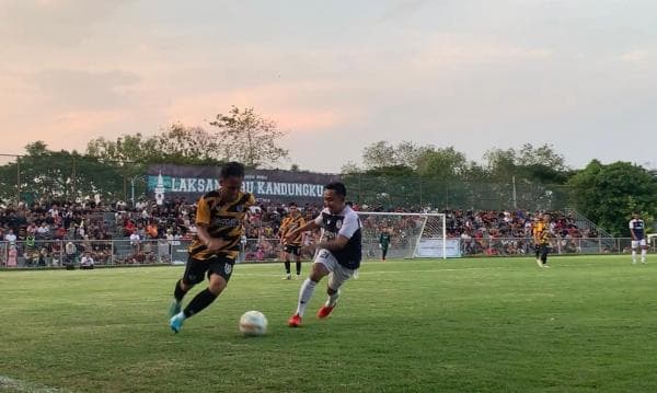 Pertandingan Menegangkan Gontor FC Lawan Timnas All Star Berakhir Skor 3-1 Pertandingan Menegangkan Gontor FC Lawan Timnas All Star Berakhir Skor 3-1