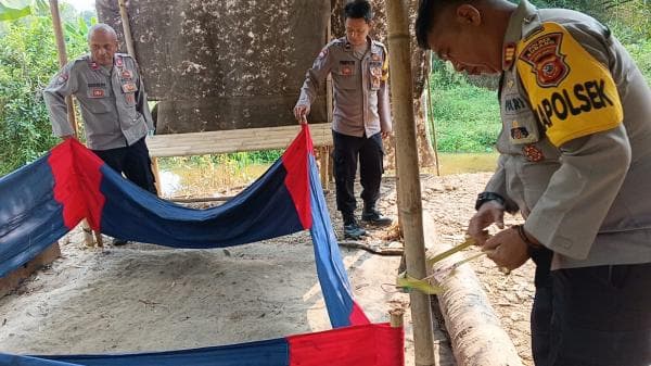 Arena Judi Sabung Ayam di Pantura Digerebek Polsek Patokbeusi Arena Judi Sabung Ayam di Pantura Digerebek Polsek Patokbeusi