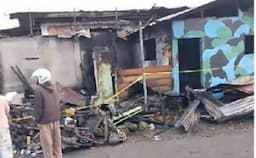 Empat Nyawa Melayang Tragis, Rumah Wartawan TV Dibakar OTK