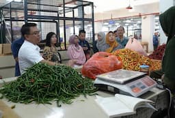 Bapanas RI Pantau Harga Pangan di Pasar Johar Semarang, Ini Hasilnya