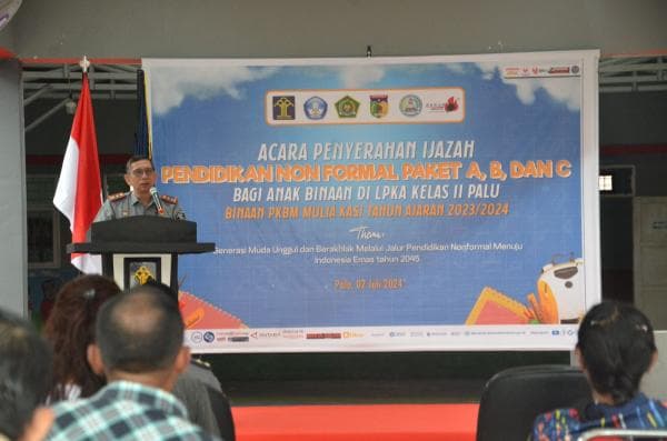 11 Anak Binaan di LPKA Palu Sukses Raih Ijazah Pendidikan Kesetaraan 11 Anak Binaan di LPKA Palu Sukses Raih Ijazah Pendidikan Kesetaraan