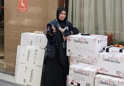 PosIND Libatkan Srikandi Pos Layani Customer di Makkah