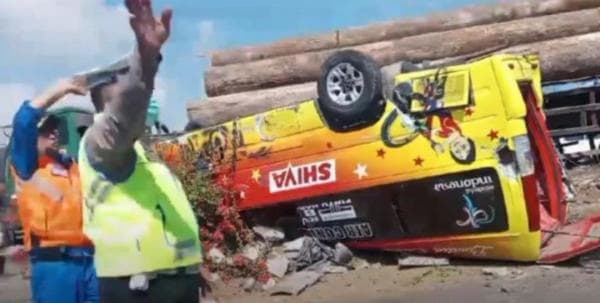 Kecelakaan Hari Ini di Tol Gresik-Surabaya: Dua Tewas, Satu Luka Berat, Tujuh Dilarikan ke RS