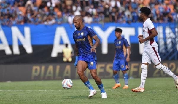 Pelatih Persib Pastikan David da Silva Tampil Lawan Zhejian FC