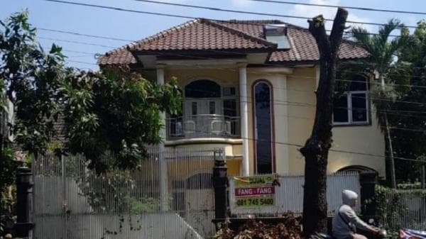 YouTuber-Tiktokers di Semarang Dipolisikan Akibat Bikin Konten Rumah Horor Tanpa Izin Pemilik YouTuber-Tiktokers di Semarang Dipolisikan Akibat Bikin Konten Rumah Horor Tanpa Izin Pemilik