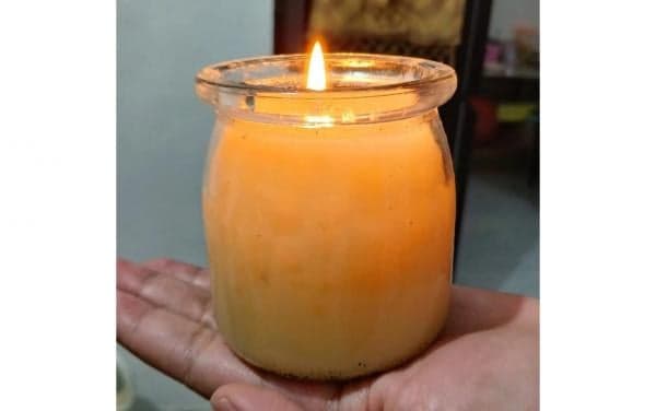 Eksperimen Minyak Jelantah Jadi Lilin Aromaterapi