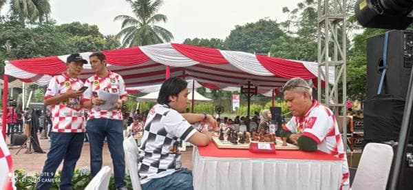 Puluhan Pecatur Junior dan Grand Master Ambil Bagian di Festival Catur HUT ke-79 Kemerdekaan RI