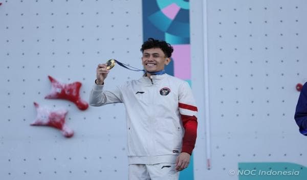 Olimpiade Paris 2024: Veddriq Leonardo Sumbang Emas Pertama untuk Indonesia!