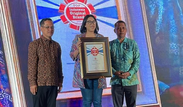 Konsisten Bikin Makin Nyaman Konsumen, Federal Oil Kembali Raih Indonesia Original Brand Award 