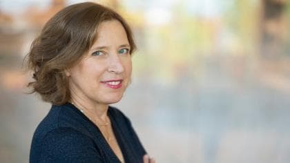 KISAH SUKSES: Susan Wojcicki, Tercatat Karyawan ke 16 Google