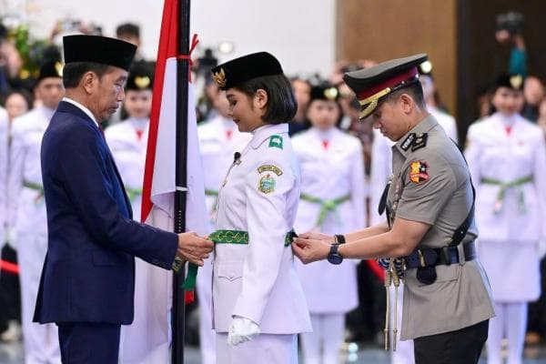 Bangga! Dua Pelajar Asal Jabar Terpilih Jadi Paskibraka, Kibarkan Bendera di IKN