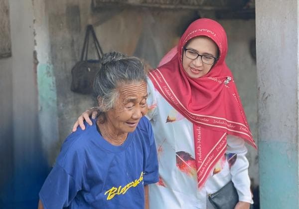 Kisah Pilu Nenek 84 Tahun Kehilangan Rumah dan Seuntai Doa untuk Bunda Indah