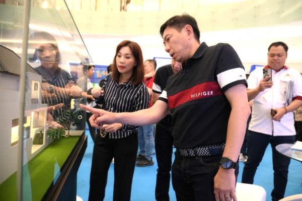 BCA Expo Surabaya 2024 Suguhkan Bunga Spesial untuk KPR dan KKB