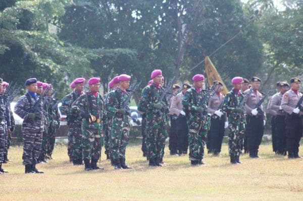 Prajurit Yonif 9 Marinir Ikuti Upacara Bendera HUT ke-79 RI di Pesawaran