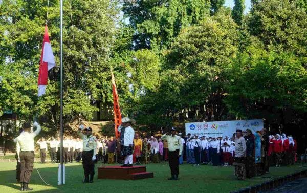 Peringati Hari Kemerdekaan ke-79 RI, ISI Surakarta Gelar Upacara Berkostum Nusantara