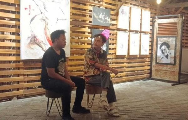 Tutup Pameran Reang Riung, Dadong Ketua Sanggar Sawo Kecik Tampilkan Monolog