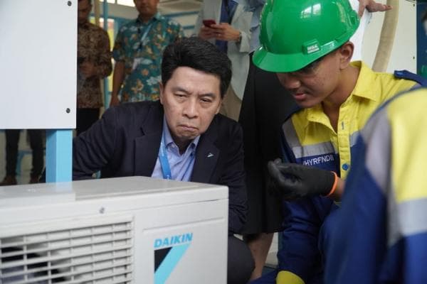 Dorong Pendidikan Vokasi, DAIKIN Hadirkan Pusat Keunggulan di SMK Negeri 2 Kendal