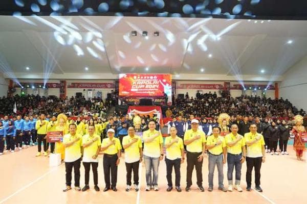 Buka Turnamen Voli Kapolri Cup, Kapolda Riau: Junjung Tinggi Sportivitas