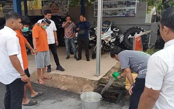 Polres Karimun Musnahkan 2,048 Kilogram Sabu, Tersangka Dihadirkan