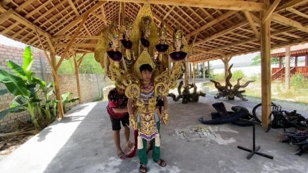 Momen Agustusan dan Perayaan HUT RI ke 79, Produsen Kostum Karnival di Tuban Kebanjiran Orderan