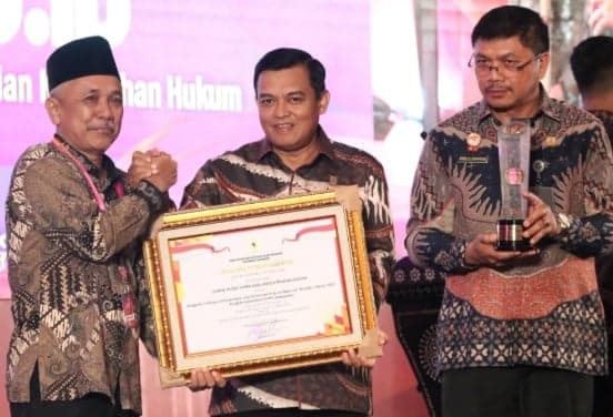 JDIH DPRD Kabupaten Pangandaran Raih Peringkat TERBAIK Ke-1 Nasional Tahun 2024