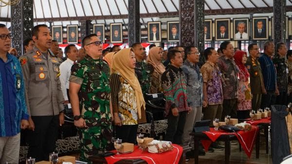 Jumlah TPS Menurun, Bupati Purbalingga Tekankan Pentingnya Antisipasi Penurunan Jumlah Pemilih