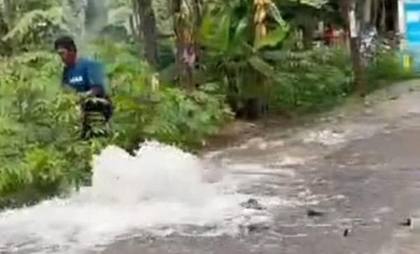 Pipa Utama Distribusi Pecah, Pasokan Air Bersih 12.500 Pelanggan Perumdam Tirta Galuh Ciamis Mandek