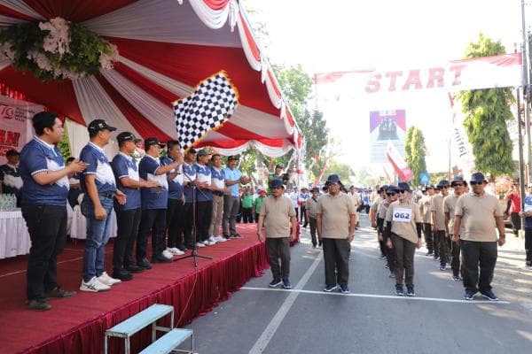 Meriahkan HUT ke 79 RI, 116 Regu Ikuti Gerak Jalan 17 KM di Jombang