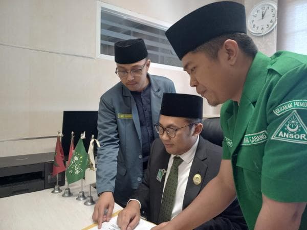 Tokoh Muda NU Resmi Dilantik Sebagai Anggota DPRD Surabaya