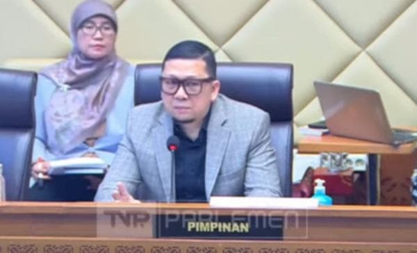 Resmi! Komisi II DPR Setujui Draf Revisi PKPU Pilkada, Akomodasi Putusan MK