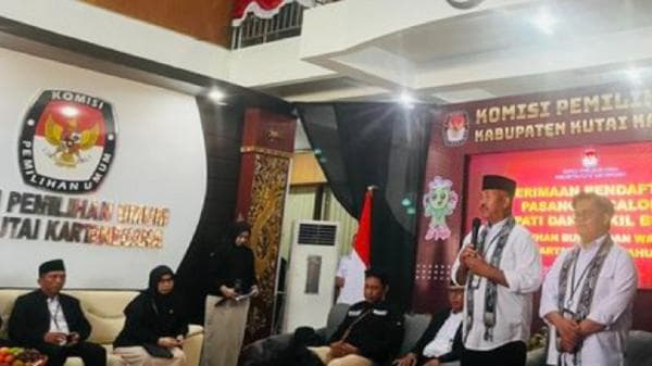 Daftar ke KPU, Edi Damansyah-Rendi Solihin Target Menang Besar di Pilkada Kukar