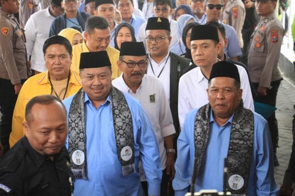 Diusung 8 Parpol, Mantan Kepala Desa Gandeng Mantan Ketua PCNU Daftar Pilkada Jombang 2024