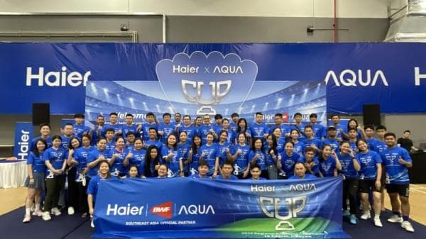 Para Pemenang AQUA Cup Dikirim ke Malaysia untuk Ikuti Turnamen Badminton Asia Tenggara