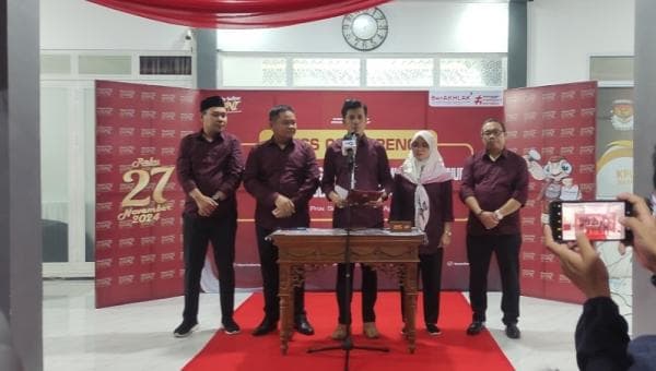 Pilgub Sulbar Sengit: 3 Eks Bupati dan 1 Mantan Rektor Masuk Arena Pertarungan