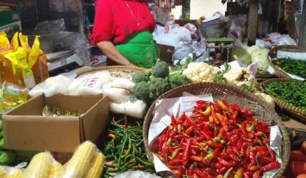 Harga Cabai Rawit di Pasar Manis Ciamis Anjlok, Ini Penyebabnya