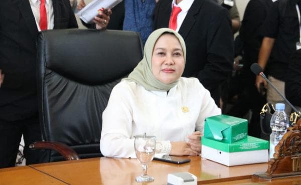 Dilantik Jadi Anggota DPRD, Tati Rachmawati Bawa Angin Segar untuk Pendidikan Depok