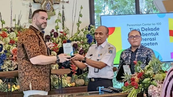 Resmikan Center ke-100, EF Kids & Teens Dorong SDM Kompeten dan Siap Bersaing di Tingkat Global